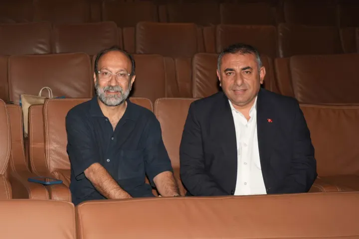 Oscar Ödüllü Yönetmen Asghar Farhadi Altın Koza’da: "Gerçeklik Tek Değildir"