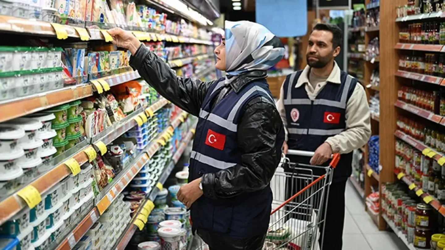 Adana'da Marketlerde Bayram Öncesi Fiyat Denetimi