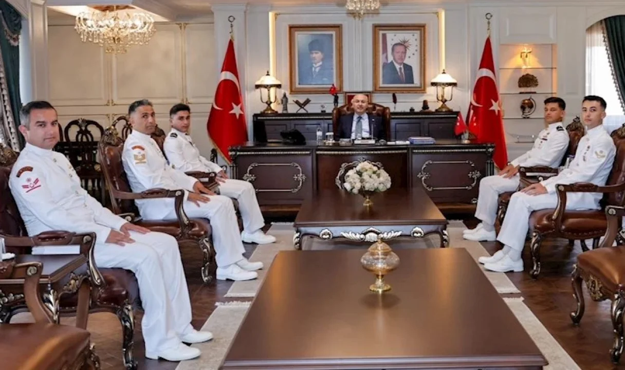 Sahil Güvenlik’ten 43. Yıl Dolayısıyla Vali Köşger’e Ziyaret