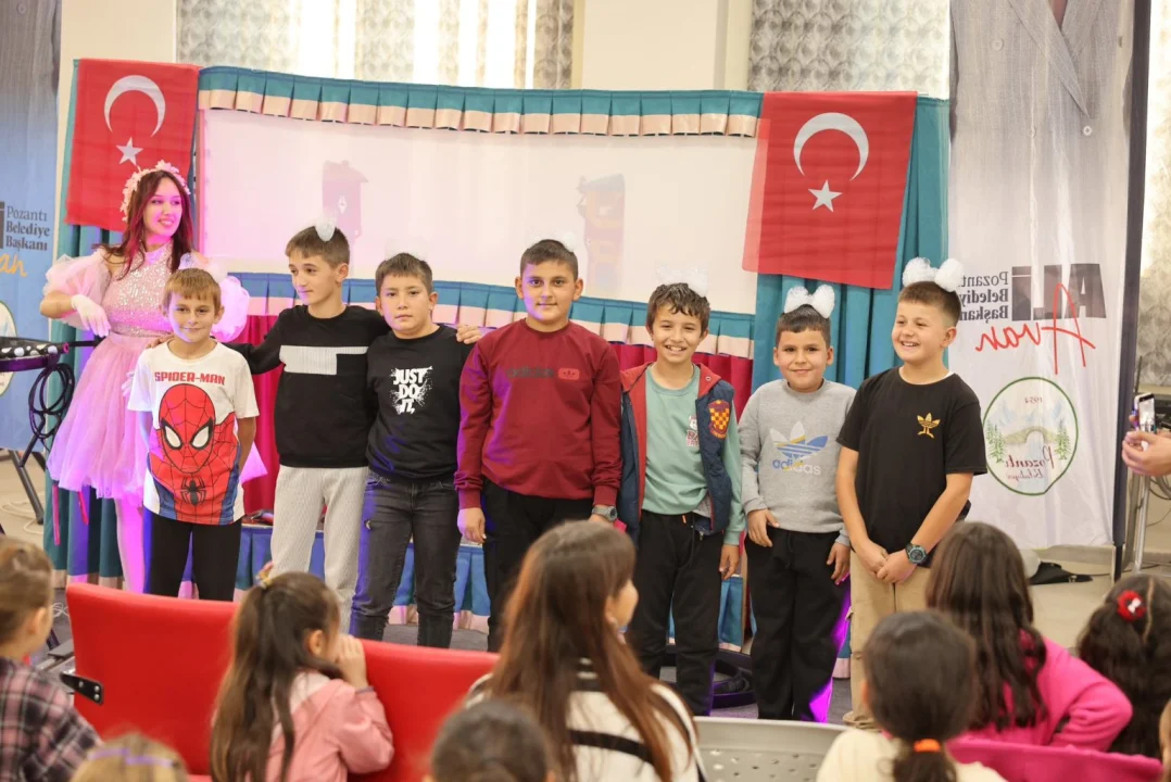 Pozantı’da Cumhuriyet Coşkusu: 5. Çocuk Oyunları Şenliği Renkli Görüntülere Sahne Oldu