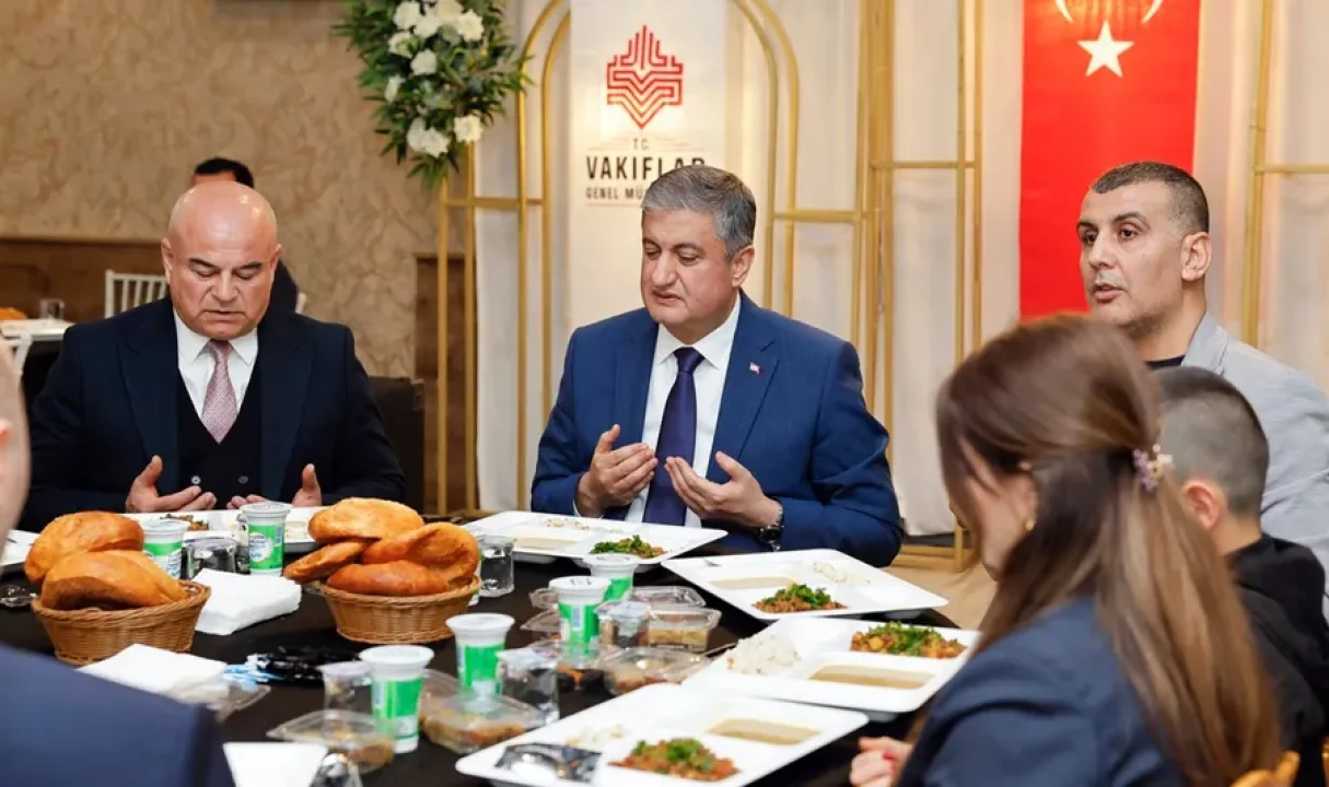 Vali Yavuz ve Eşi Süreyya Yavuz Sevgi Evleri’nde: 