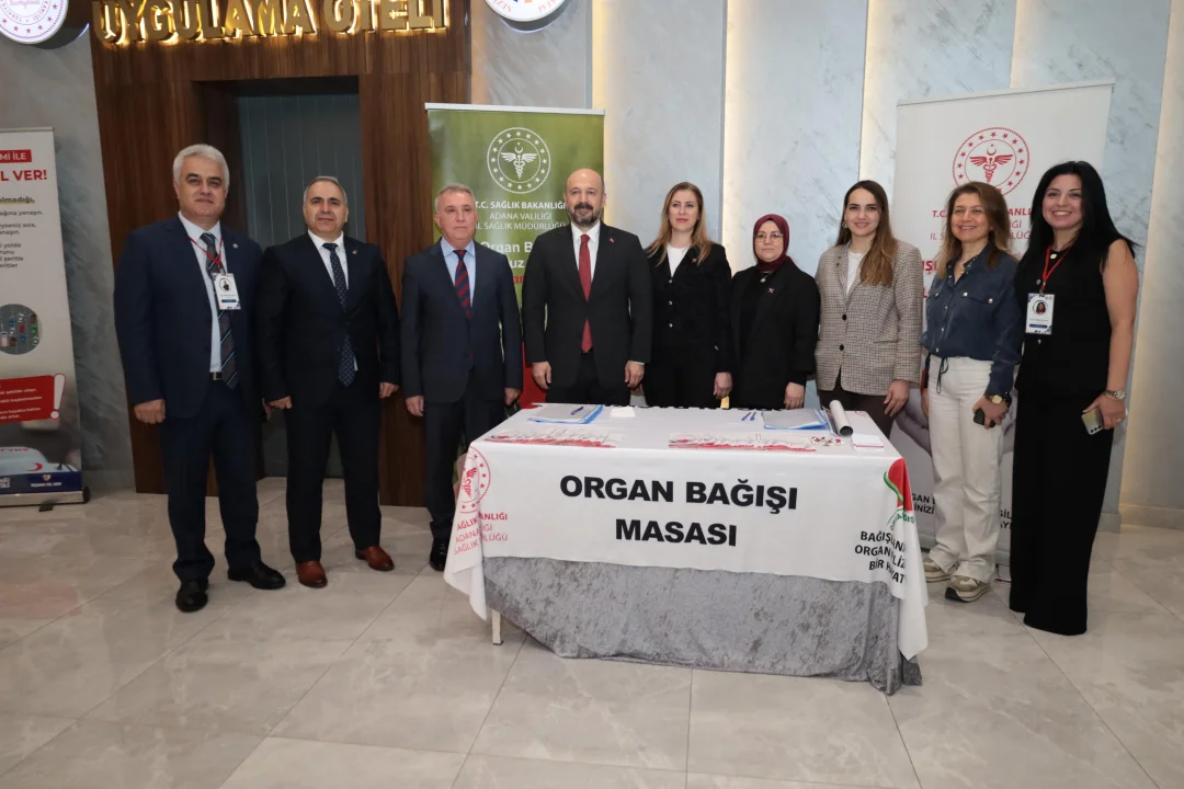 Eğitim ve Sağlık El Ele: Adana’nın Yıldız Öğrencileri Tıp Sempozyumu’nda Buluştu