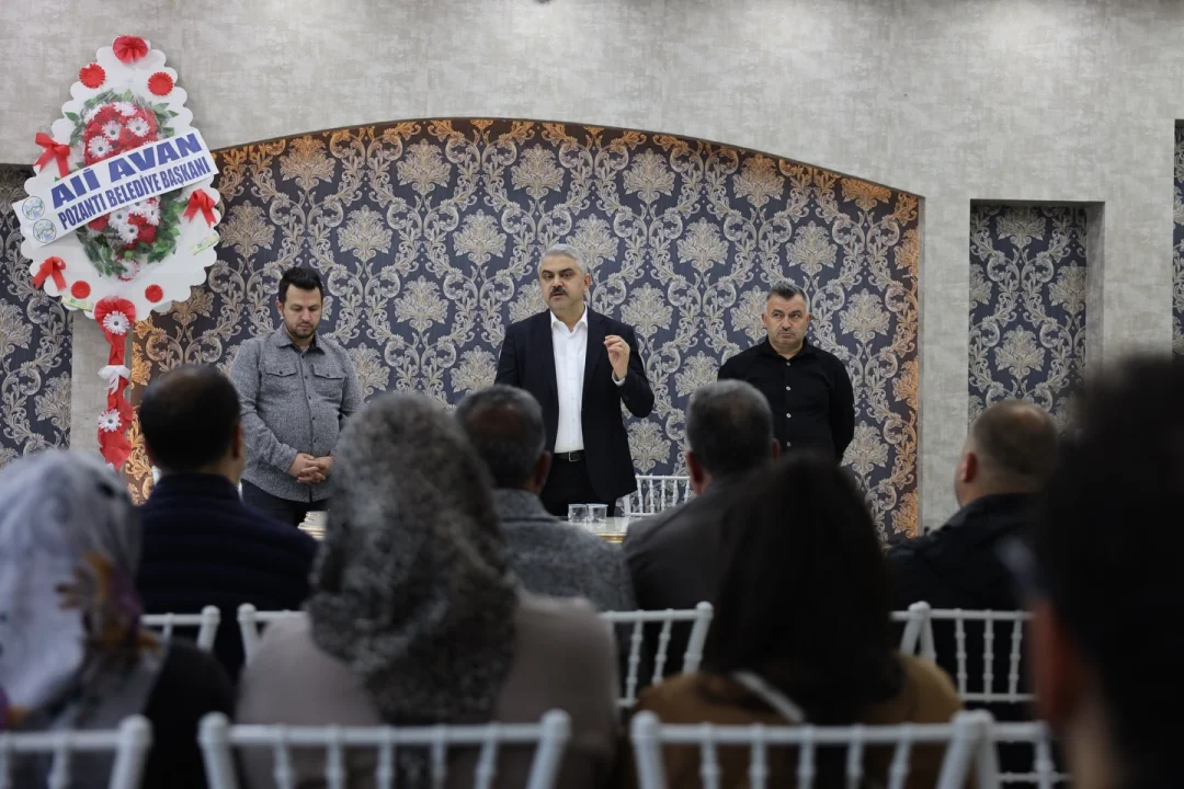 Ali Avan’dan Mağdur Bina Sakinlerine Açık Çek: 