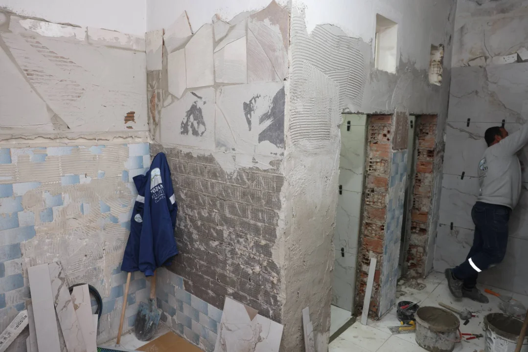 Esnaf ve Vatandaş İçin Daha Hijyenik Alan: Pozantı’da Tadilat Seferberliği