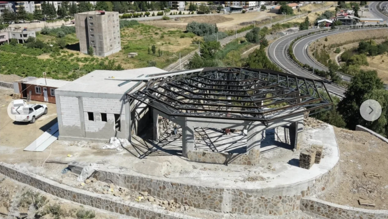 Pozantı Belediyesi’nden Gençliğe Dev Yatırım: İnşaat Çalışmaları Tüm Hızıyla Sürüyor