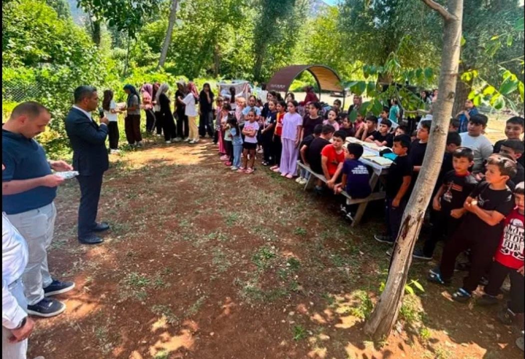 Pozantı’da Miniklerin Mezuniyet Coşkusu: Hamidiye Yaz Kur’an Kursu Sezonu Kapattı